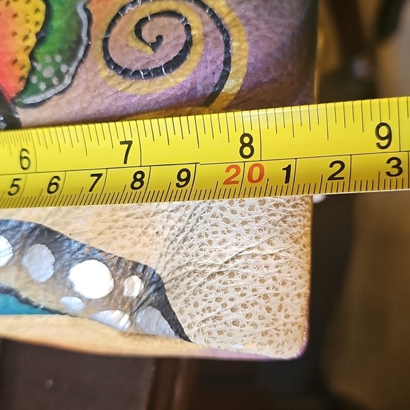 Sharif (since 1827) Colorful Butterfly and Floral Crossbody Bag, Handpainted! - Picture 5 of 12